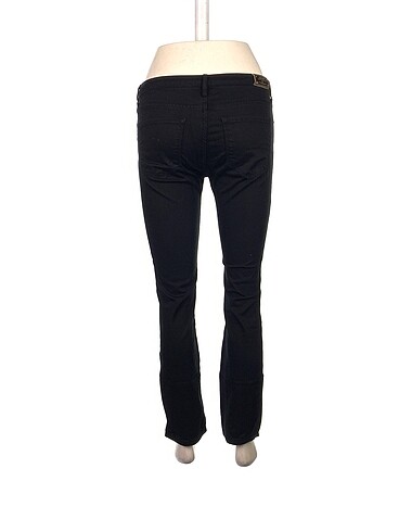38 Beden Koton Skinny %70 İndirimli.