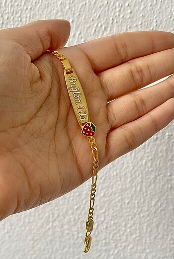 Accessorize Gold çilek künye