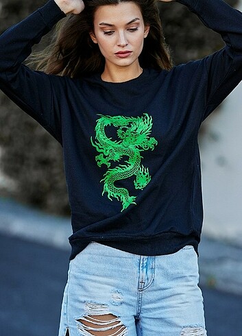m Beden siyah Renk Unisex Ejder Baskılı Oversize Sweatshirt