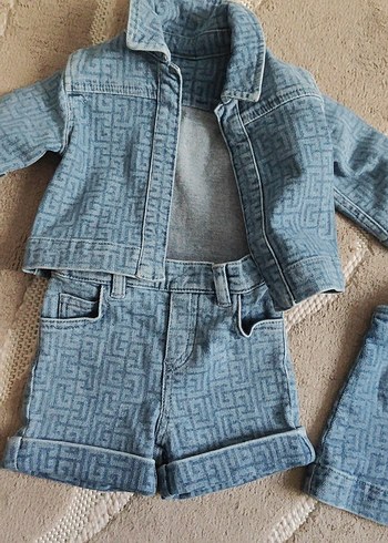 Nakışlı Düğmeli Kız Kot Tulum - Görsel 4