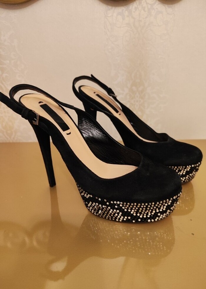 Siyah süet 38 numara ayakkabi - Görsel 2