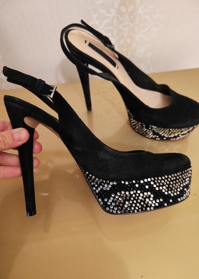 Siyah süet 38 numara ayakkabi - Görsel 4