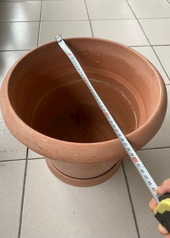 Beden turuncu Renk 2 büyük 1 kütük saksı