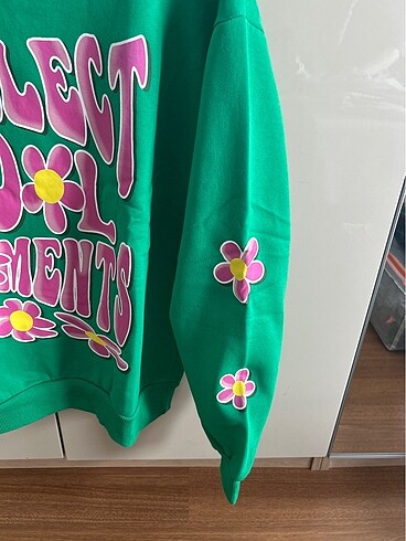 m Beden yeşil Renk Stradivarius yeşil kışlık sweatshirt