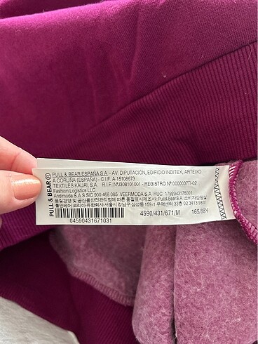 m Beden pembe Renk Pull and bear kışlık pembe sweatshirt