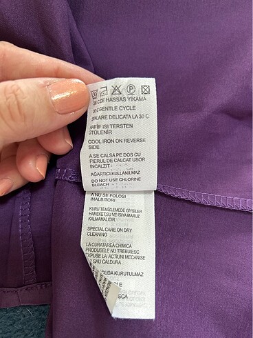 42 Beden mor Renk Park Bravo askılı saten mor bluz