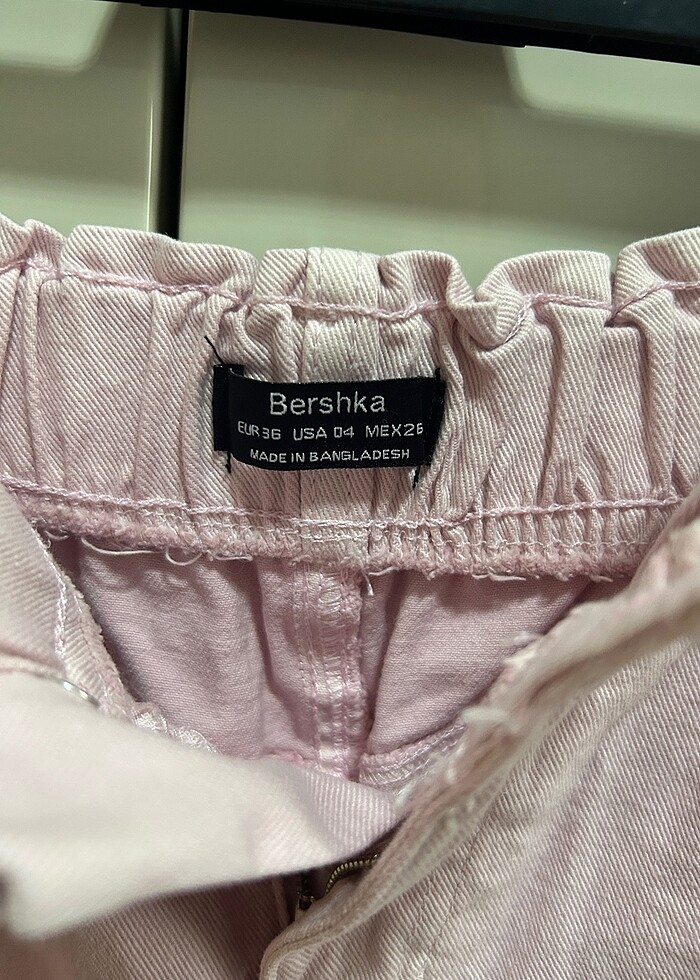 BERSHKA pembe şort - Görsel 3