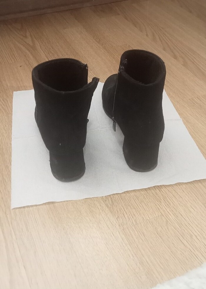 Kalın topuklu bot ayakkabı - Görsel 3