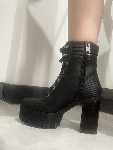 Bershka Bershka platform topuklu bot