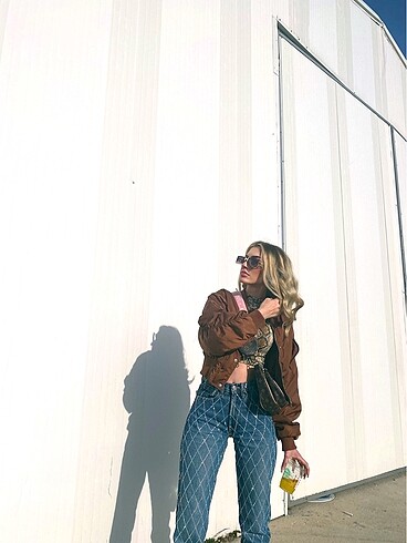 Zara taşlı jean
