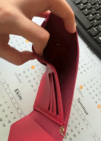 Püsküllü Kırmızı Deri Kadın Cüzdan - Görsel 4