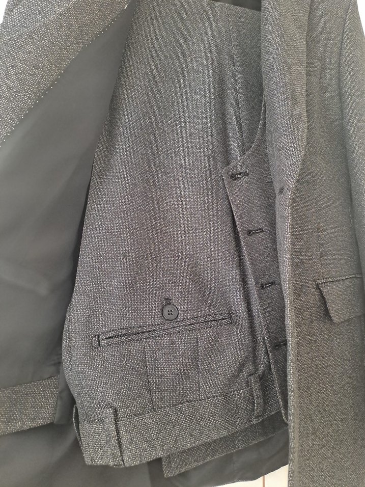 yelekli takım elbise - Görsel 4