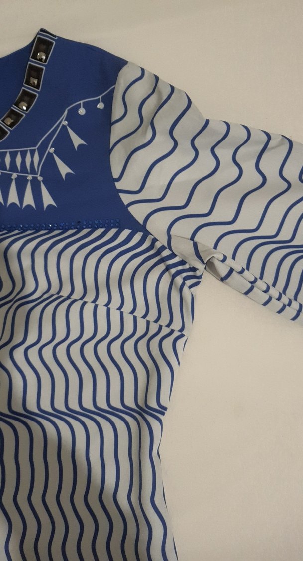 Mavi Desenli taşlı Uzun  Bluz - Görsel 2