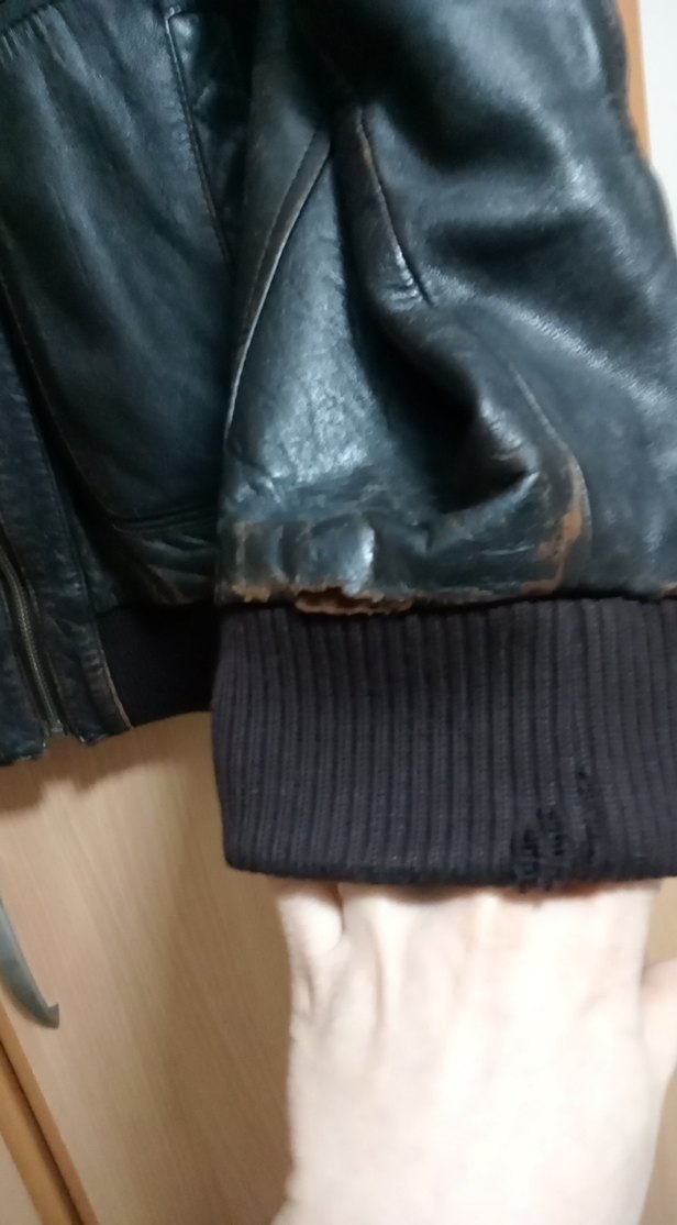 Siyah Deri Biker Ceket, Bol Kesim, Tokalı - Görsel 5