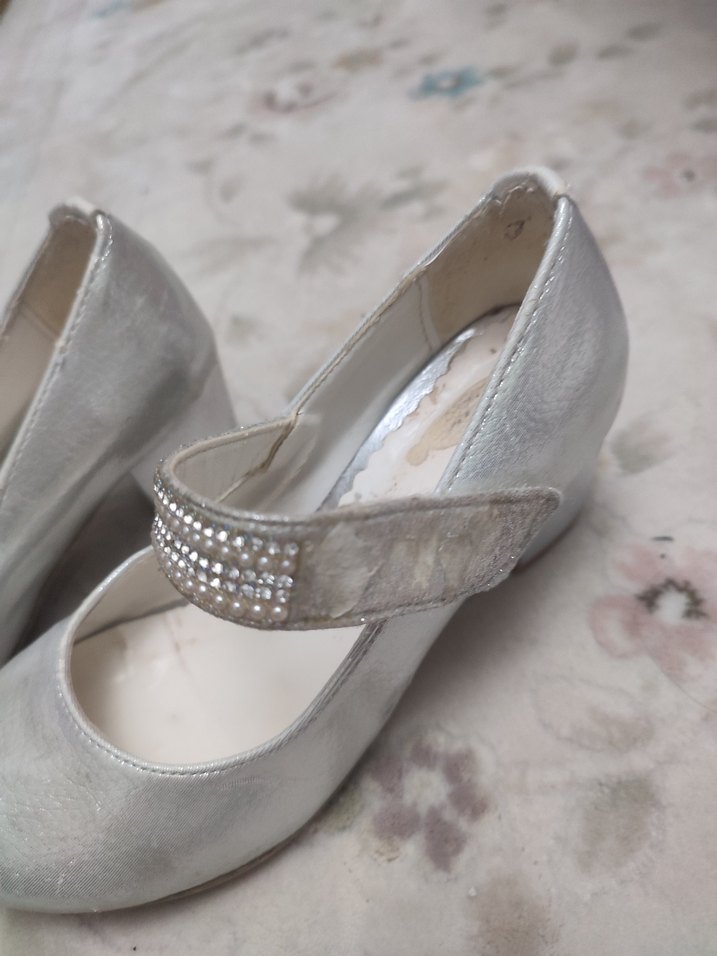 Kız Çocuk Gri Tokali abiye ayakkabı - Görsel 2