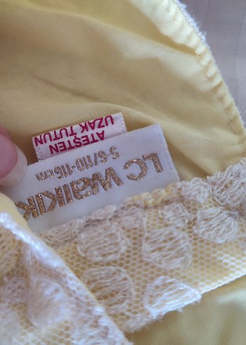 Sarı Nakışlı Dantelli Kız Elbisesi - Görsel 3