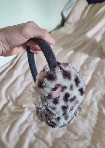 Kulaklık kız çocuk - Görsel 2