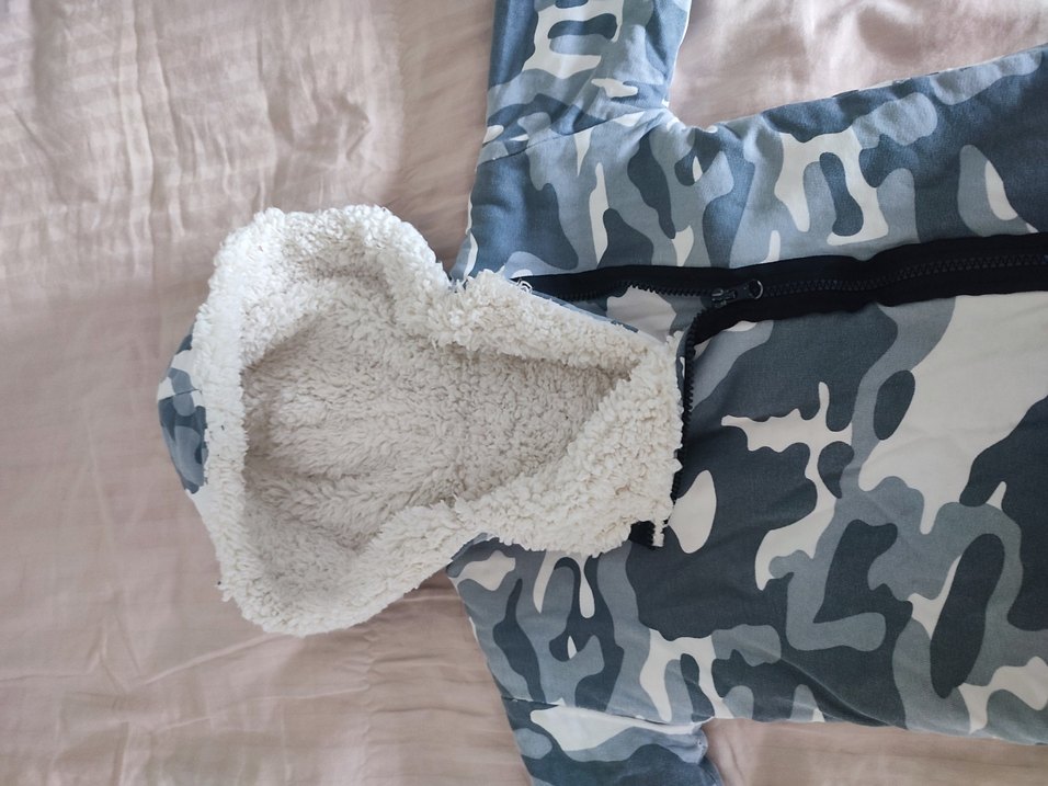 Kapüşonlu Kamuflaj Desenli erkek çocuk montu - Görsel 5