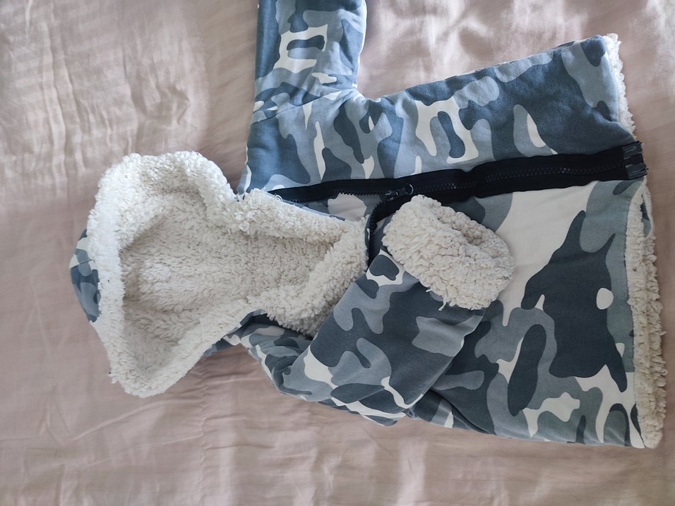 Kapüşonlu Kamuflaj Desenli erkek çocuk montu - Görsel 4