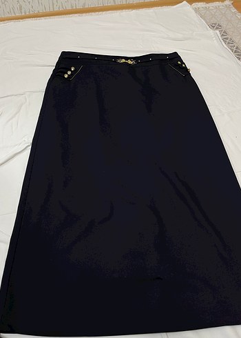 Siyah Kemerli Uzun Kadın Etek - Görsel 3