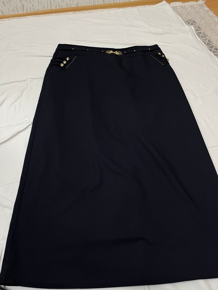 Siyah Kemerli Uzun Kadın Etek - Görsel 3