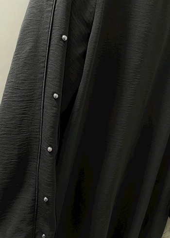 Düğmeli Siyah Uzun Kollu Kadın Tunik - Görsel 3