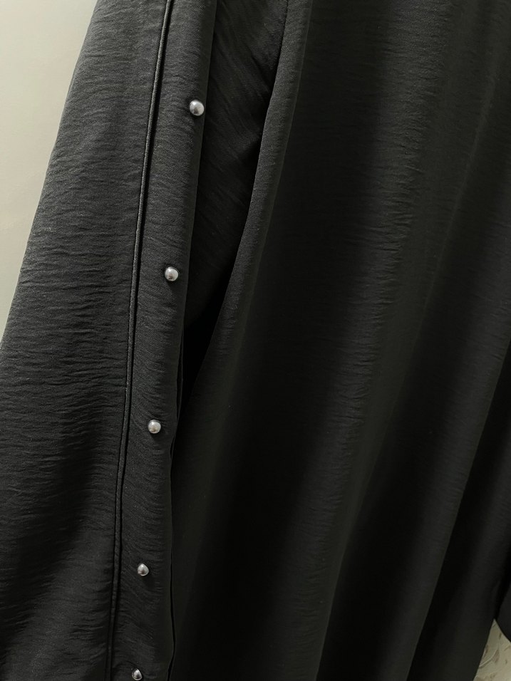 Düğmeli Siyah Uzun Kollu Kadın Tunik - Görsel 3