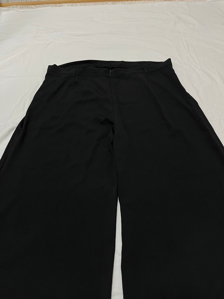 Kadın Siyah Midi Kumaş Pantolon - Görsel 2