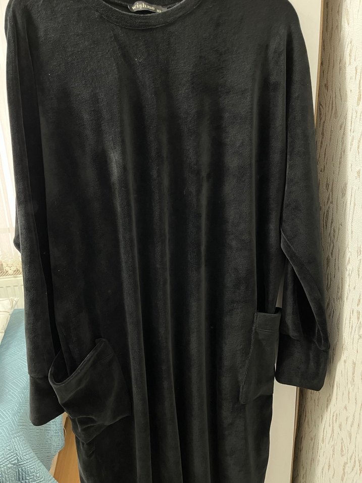 Siyah Kadın Uzun Kollu Salaş kadife Tunik - Görsel 4