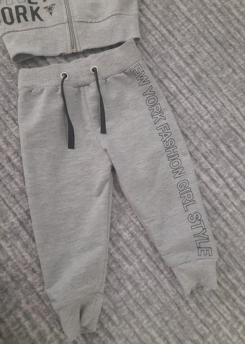 Gri Kapüşonlu kiz cocuk Eşofman Takımı - Görsel 4