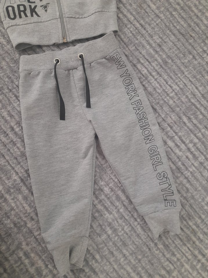 Gri Kapüşonlu kiz cocuk Eşofman Takımı - Görsel 4