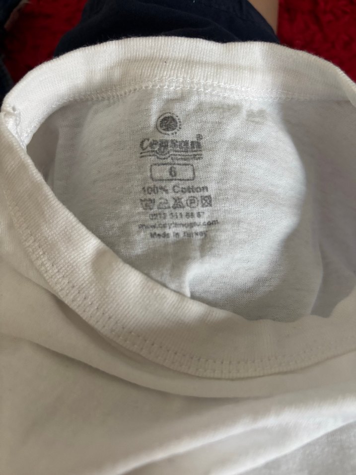 Beyaz Çocuk Atlet - Görsel 2