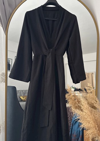 Uzun Siyah Keten V Yaka Elbise - Görsel 4