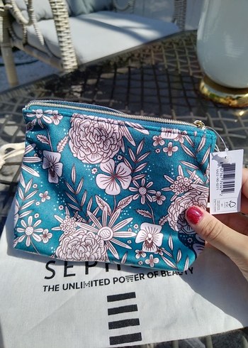 Estee Lauder Turkuaz Bohem Çiçek Desenli Makyaj Çantası