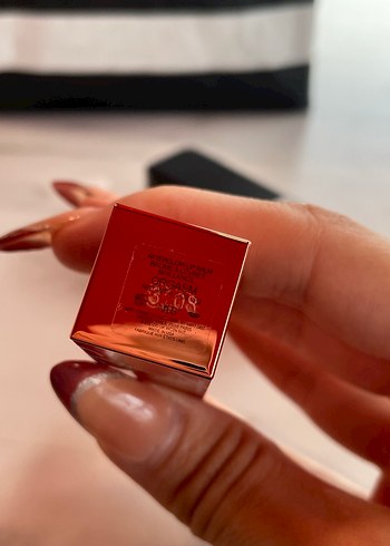 NARS Afterglow Dudak Parlatıcısı Pembe - Görsel 3