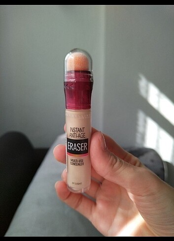 Maybelline eraser kapatıcı 