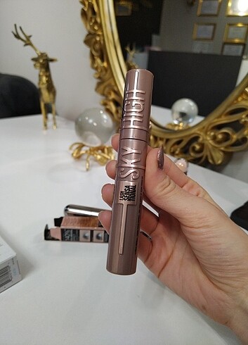 Maybelline high sky 