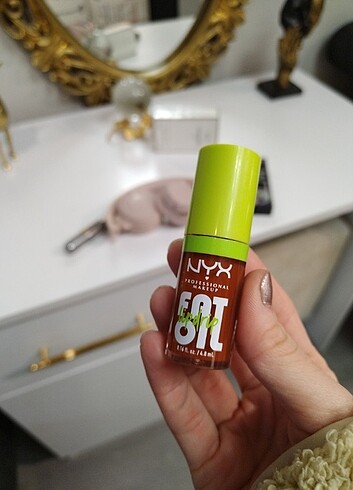 Nyx fat oil 