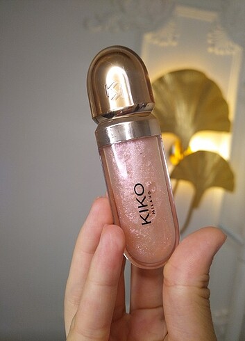 Kiko 3d hydra lip gloss 