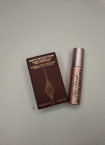 Charlotte tilbury set