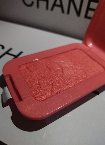 NYX Nyx buttermelt blush charlotte tilbury