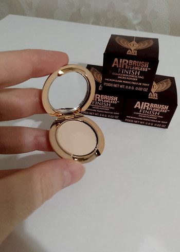 Bej Renkli Airbrush Kapatıcı ve Aydınlatıcı
