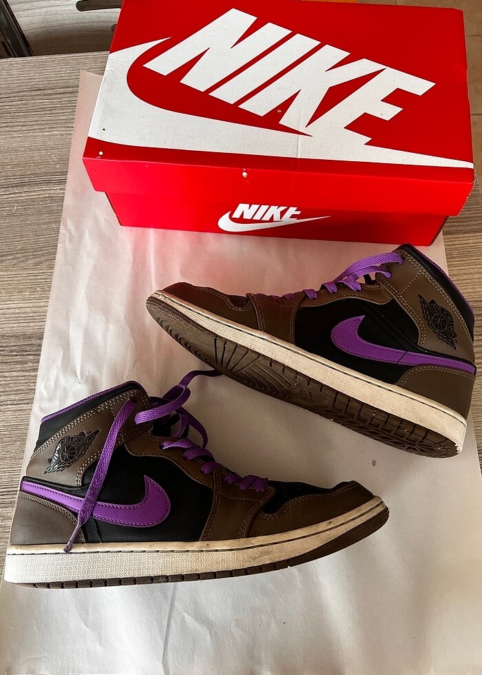 ORJİNAL NİKE AİR JORDAN MİD 1 - Görsel 2