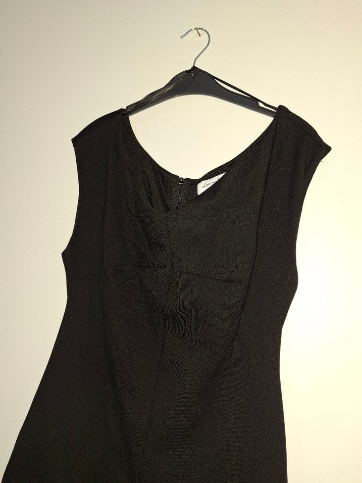 Midi Elbise Siyah V Yaka - Görsel 4