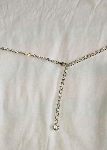 Kadın vücut kolyesi, Minimalist Zincir Detaylı Beyaz - Görsel 3