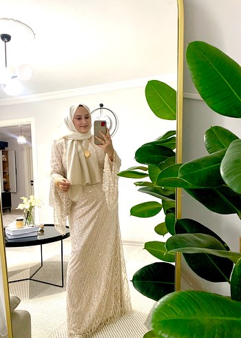 Düz Etnik Desenli ful işlemeli krem  Uzun Abiye Elbise
Şal dahil - Görsel 2