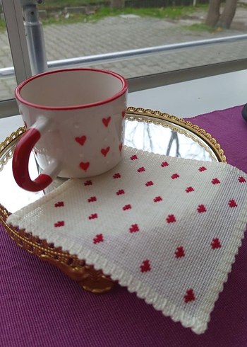 6 adet Kırmızı Kalp Desenli Örgü sunum Peçete Seti - Görsel 2