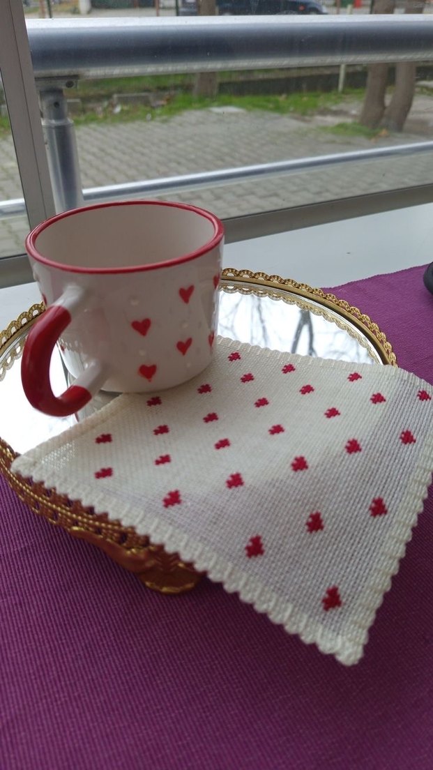 6 adet Kırmızı Kalp Desenli Örgü sunum Peçete Seti - Görsel 2