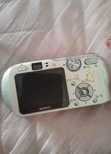 sony cyphershot DSC P1200