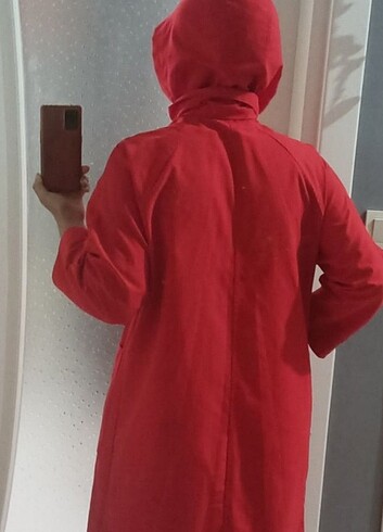 Astarsız polyester yağmurluk.